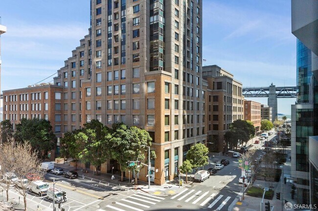 Building Photo - 280 Spear St