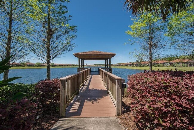 Building Photo - 352 Laurel Falls Dr