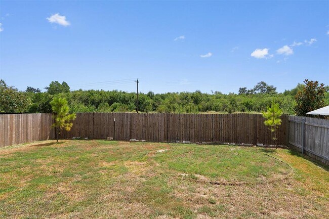 Building Photo - 18029 Basket Flower Bend