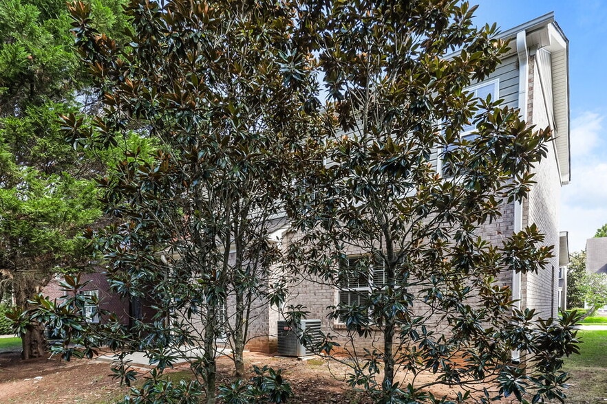 Building Photo - 1114 Dunaway Dr