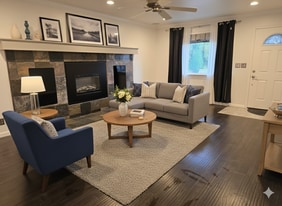 Building Photo - 13522 Utopia Rd