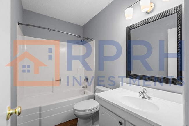 Building Photo - 670 Cedarbrook Ct