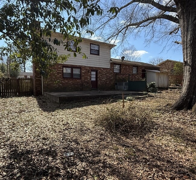 Building Photo - 3616 Hester Ln NW