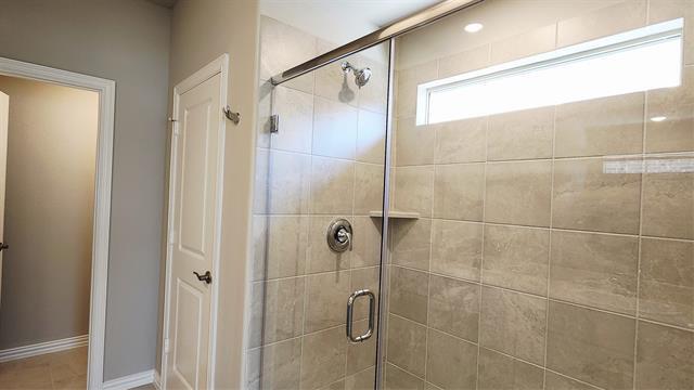 Building Photo - 417 Stagg St