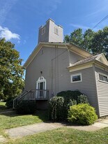 Front Door Unit B & C - 5782 Chippewa Rd