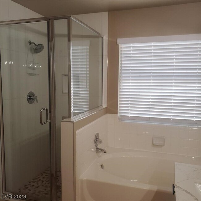 Building Photo - 5316 Rim View Ln