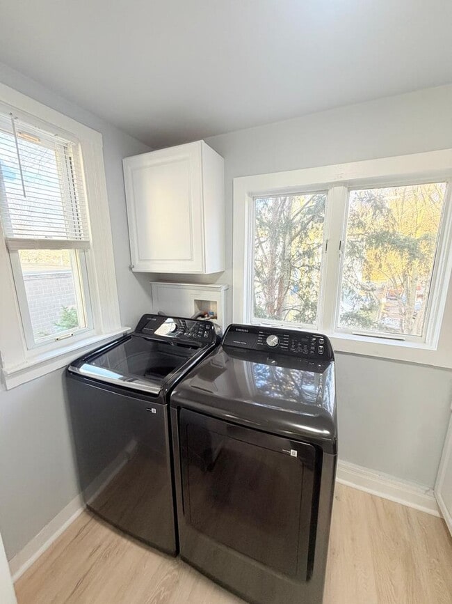 Building Photo - 39 Farren Ave