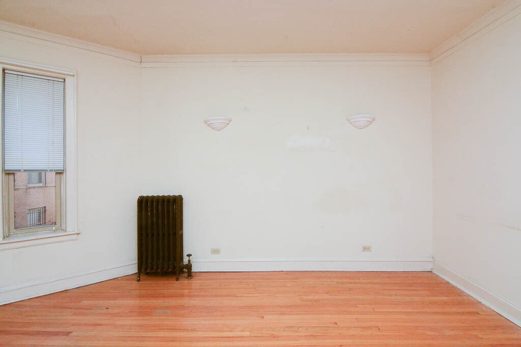 Building Photo - 4327 N Paulina St