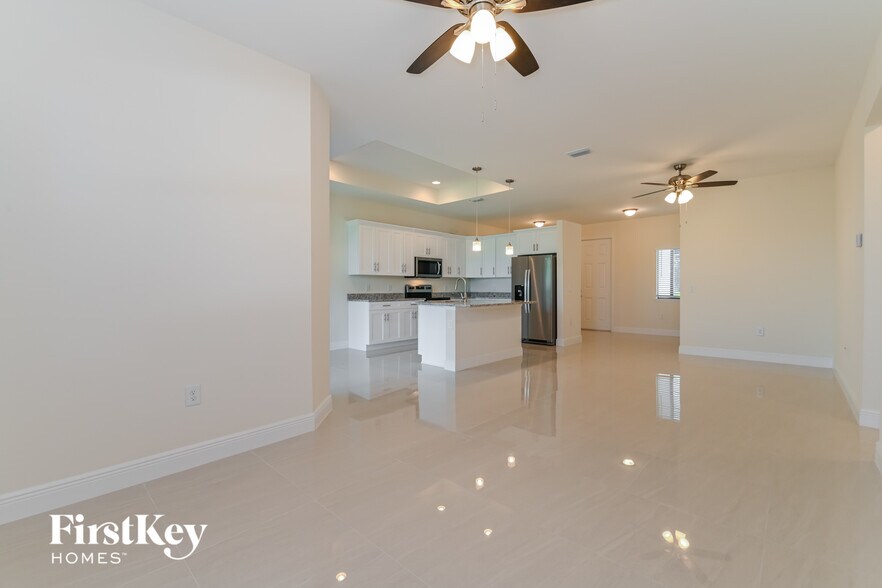 Building Photo - 3608 18th St SW