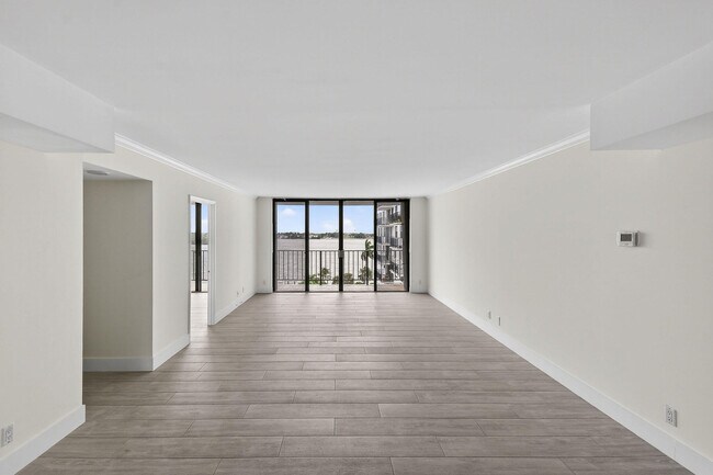 Building Photo - 3800 Washington Rd