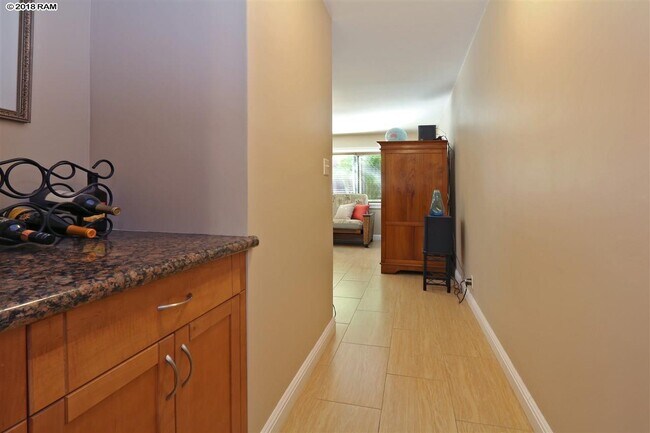 Building Photo - NICELY REMODELED- Furnished - Kalama Villa 1 Bed / 1 Bath -Central Kihei very close to the beach