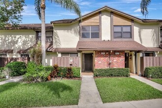 Building Photo - 4615 Carambola Cir S