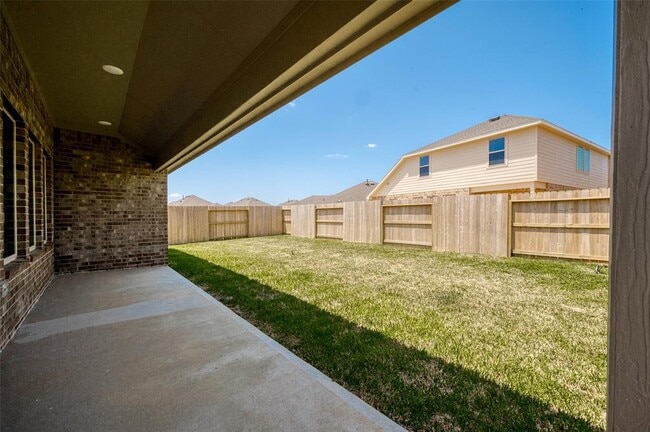 Building Photo - 5119 Whispering River Dr