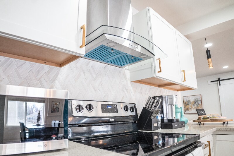 Building Photo - 3720 Taft Ave