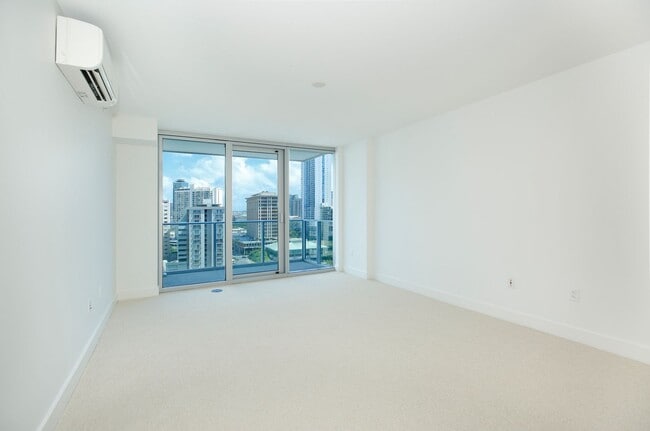 Building Photo - Azure Ala Moana! Convenient Urban Lifestyle!  Unit 1305