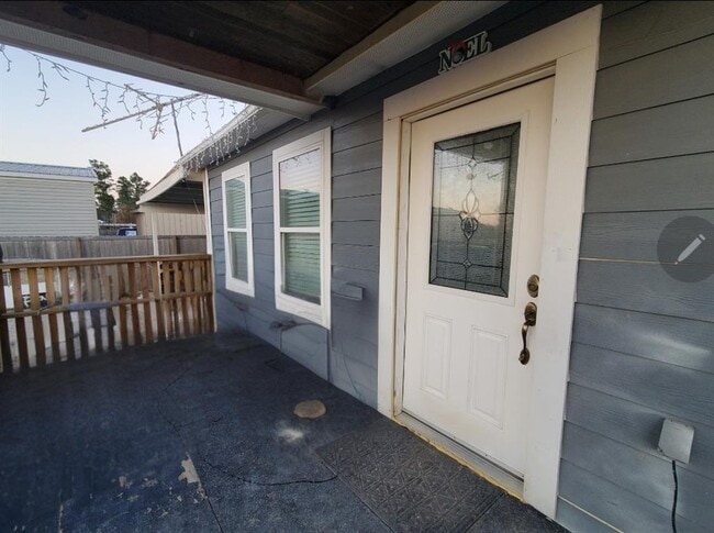 Building Photo - 570 County Rd 5102J