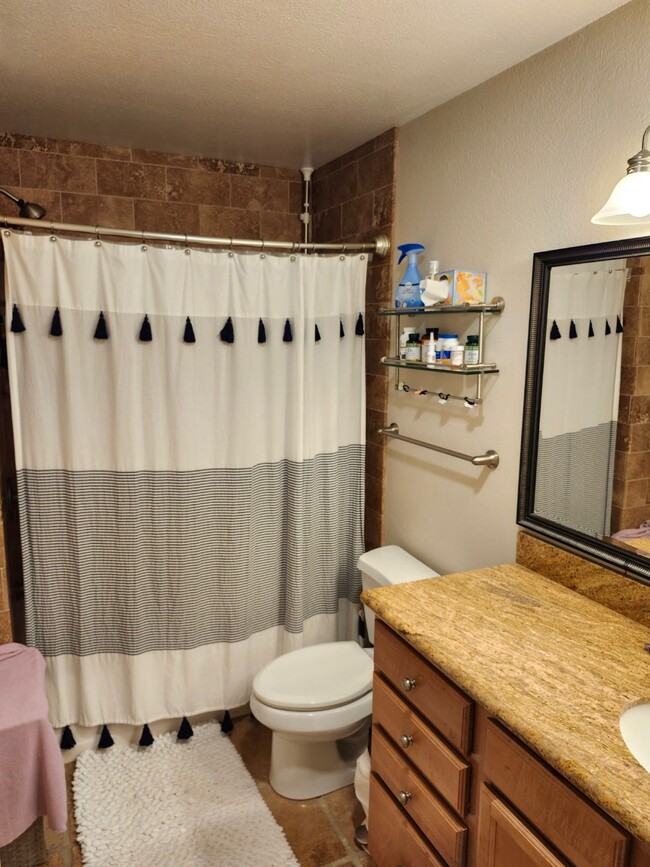 Bathroom - 364 Eastridge Dr