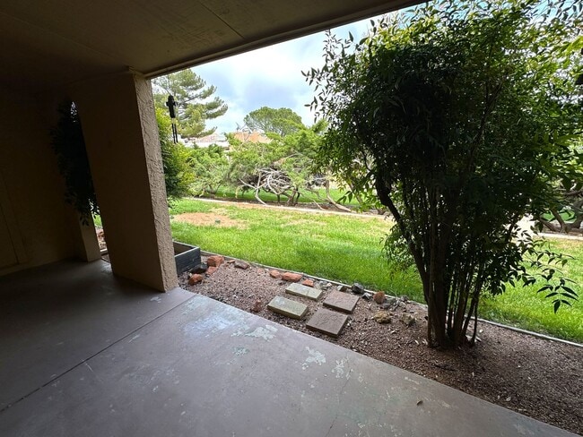 Building Photo - TOWNHOME - WILD TURKEY