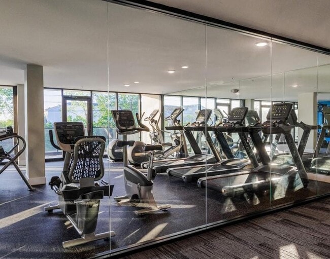 Building Photo - 671 Ave E