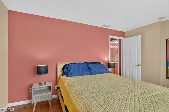 Building Photo - 3344 N Key Dr