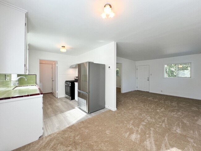 Building Photo - Charming 1 Bedroom, 1 Bath Rental in North Napa!