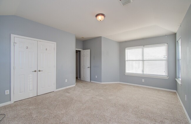 Building Photo - 9106 Sunlight Oak Ln