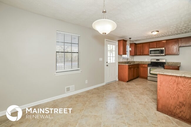 Building Photo - 4852 W Ridge Dr