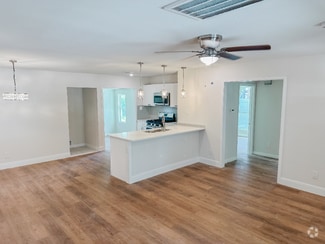 Building Photo - 1506 Zuber Dr