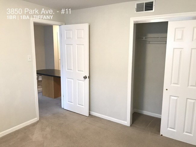 Building Photo - 3850 Park Ave