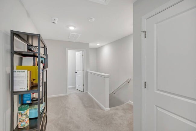 Building Photo - Townes at Merrimack