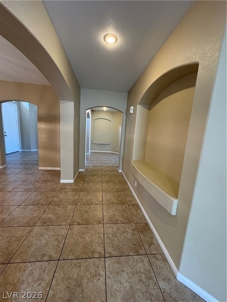 Building Photo - 8804 Glenistar Gate Ave