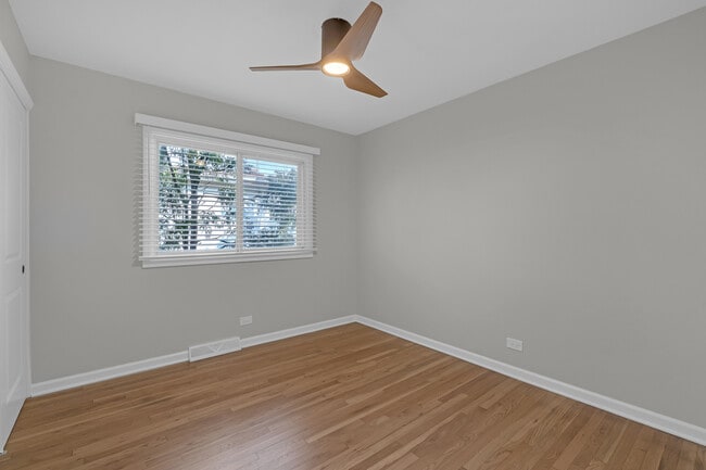 Building Photo - 1132 Brighton Pl