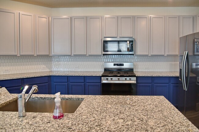 Building Photo - 20119 Little Cub Ln