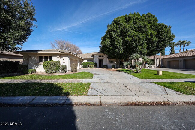 Building Photo - 1710 W Bartlett Way