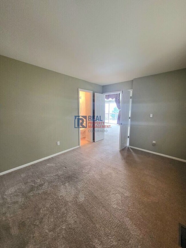 Building Photo - 8408 Blackgum St