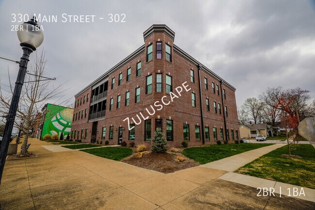 Building Photo - 330 Main St