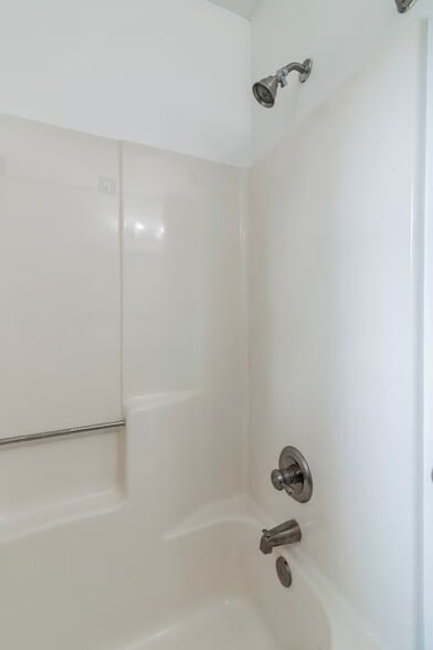 Building Photo - 3516 Mill Stream Ct