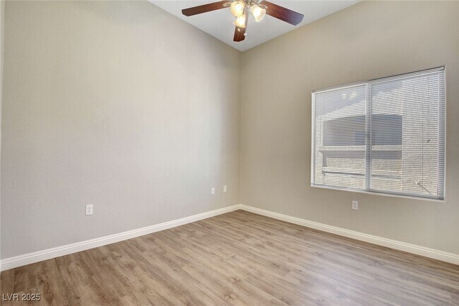 Building Photo - 8805 Jeffreys St