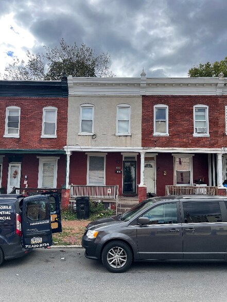 Building Photo - 314 S 15th St
