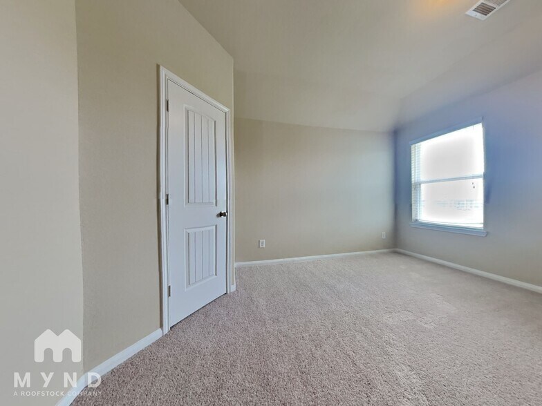Building Photo - 24819 Alberti Sonata Dr