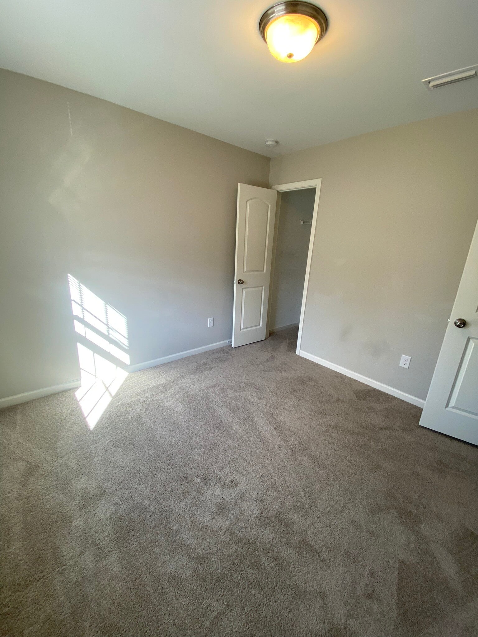 Bedroom 4 - 2036 East Park Dr