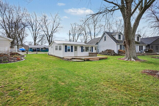 Building Photo - 6520 S 070 E