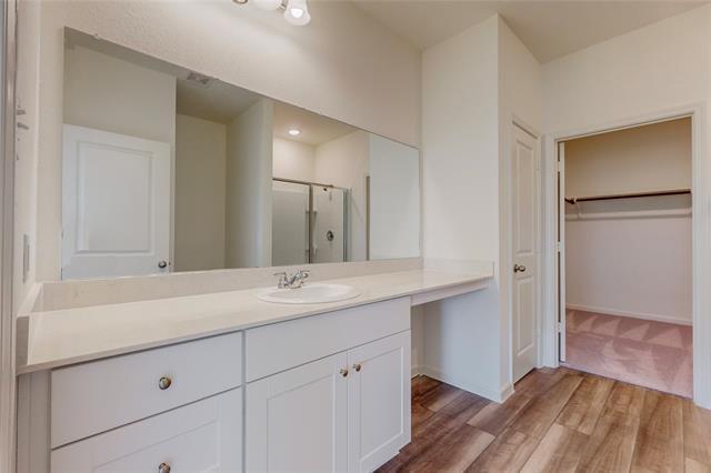 Building Photo - 1649 Whitworth Dr