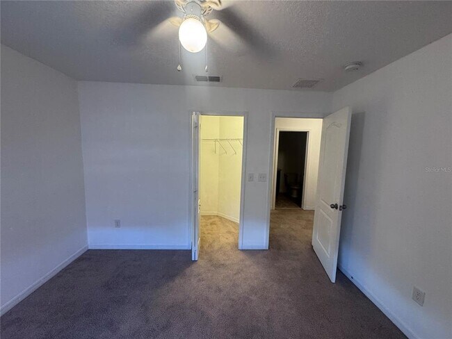 Building Photo - 2853 Adelaide Ct