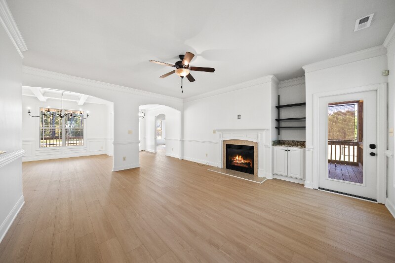 Building Photo - 73 Old Barn Way