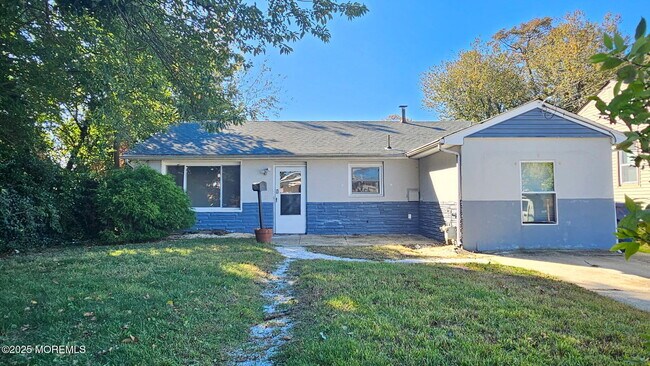 Primary Photo - 1510 7th Ave