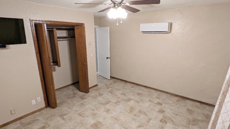 Building Photo - 13005 Silver Eagle Trail