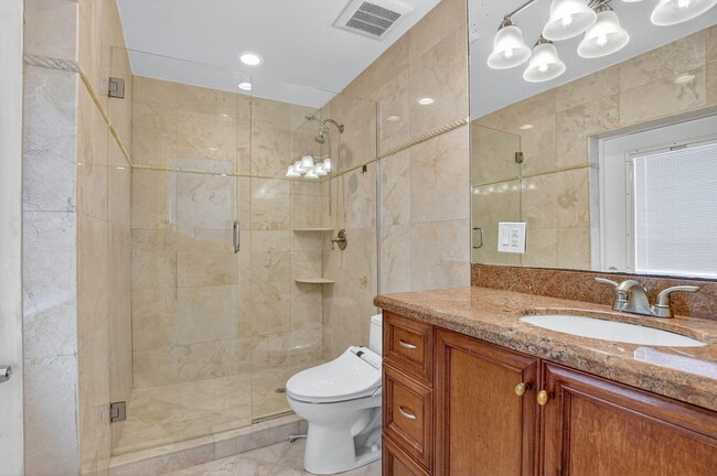 Building Photo - 11170 Mohawk St