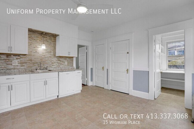 Building Photo - 15 Wigwam Pl
