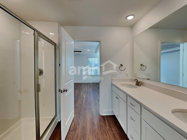 Building Photo - 208 Gershon Way